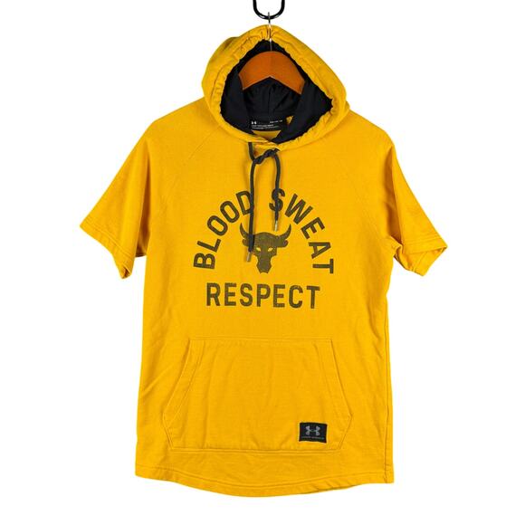 Project Rock Under Armour Short Sleeve Hoodie Sweatshirt Yellow Black Medium‎ - Picture 1 of 9